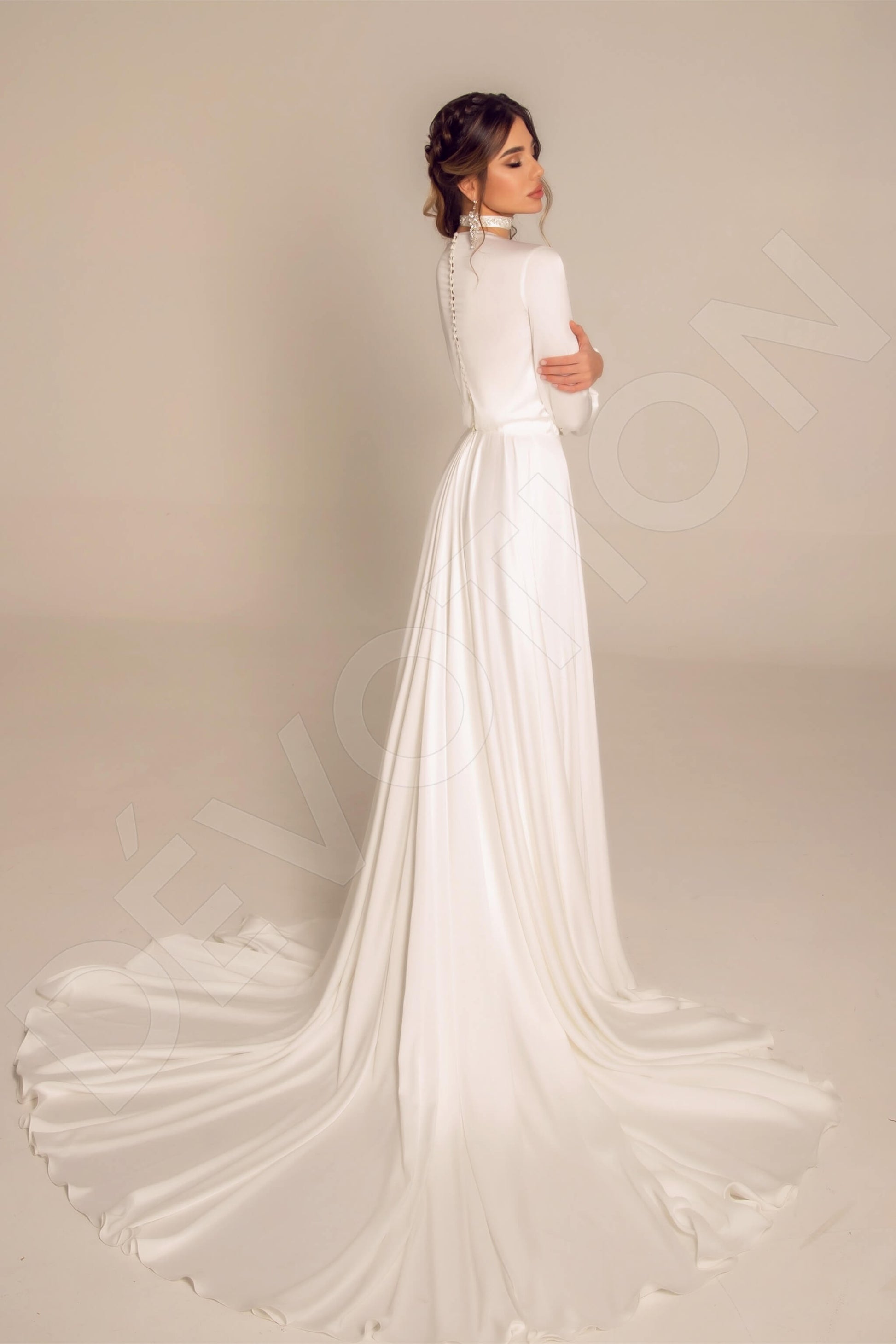 Winnie A-line V-neck Ivory Wedding dress