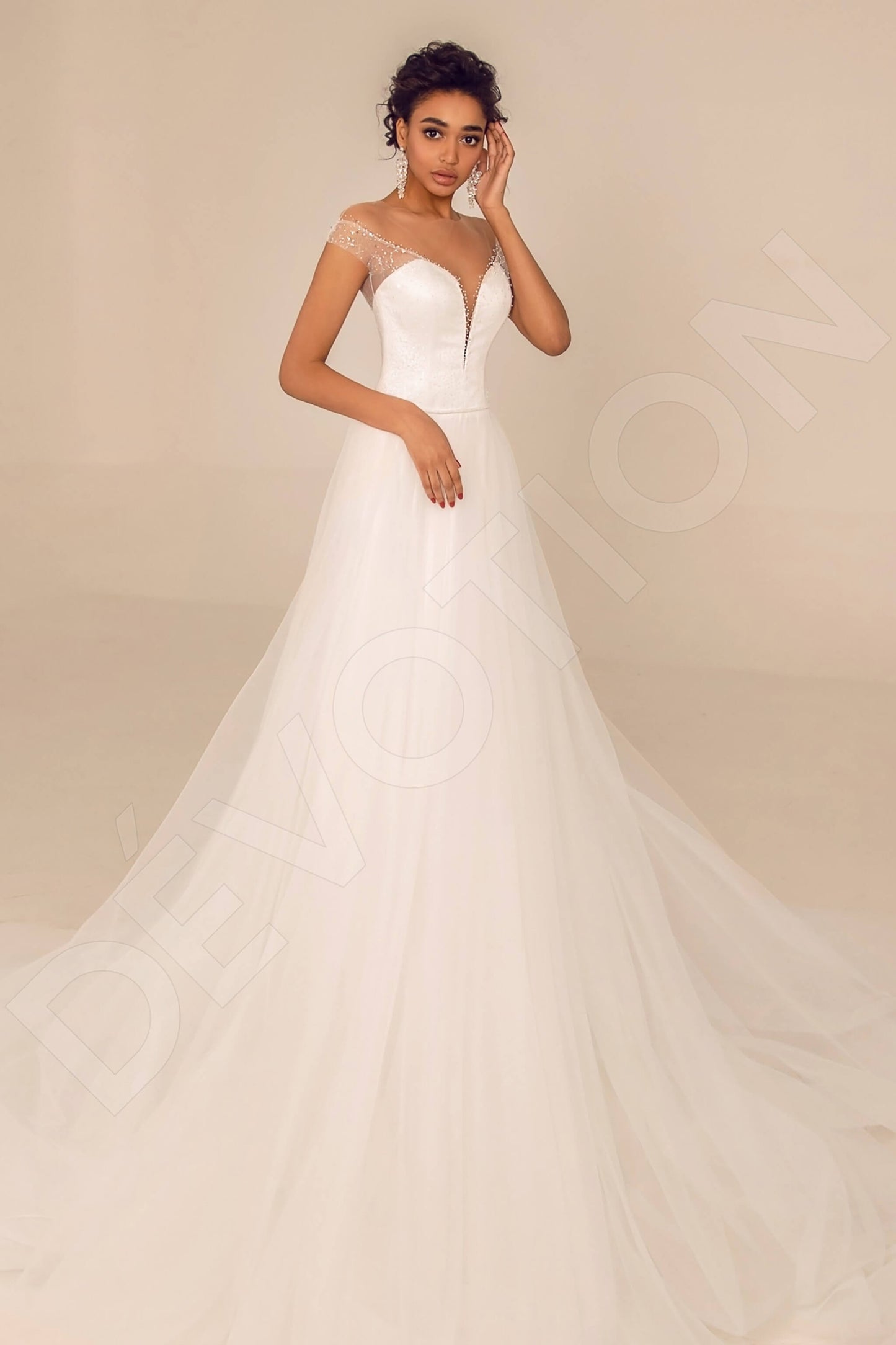 Luz Full back A-line Short/ Cap sleeve Wedding Dress Front