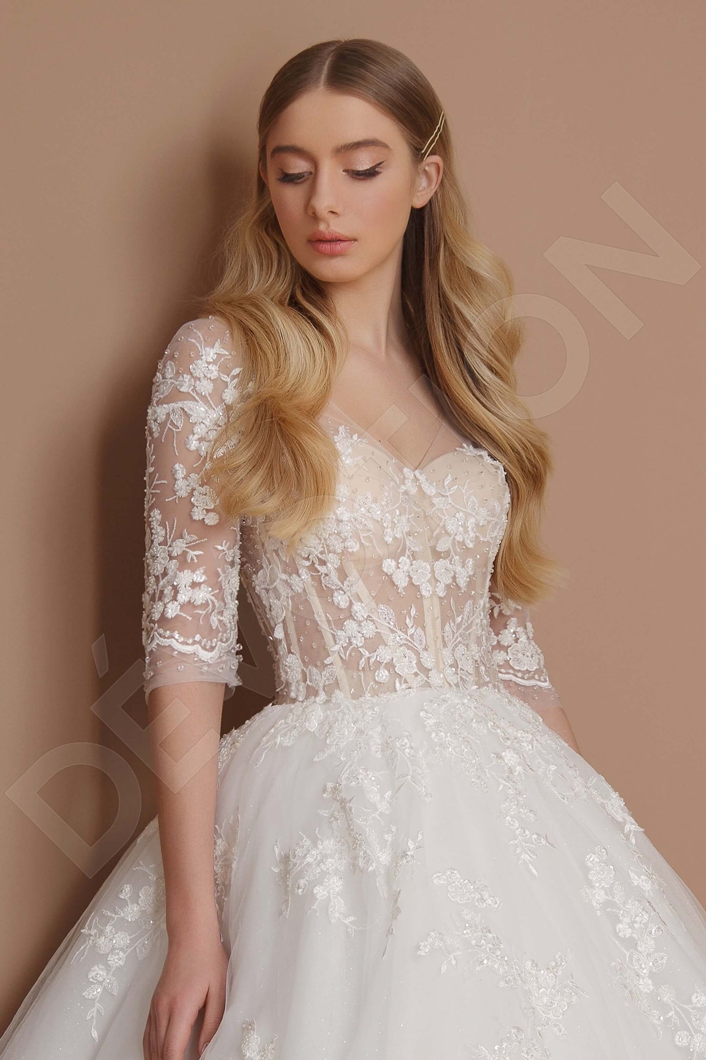 Alpina Full back Princess/Ball Gown 3/4 sleeve Wedding Dress 7