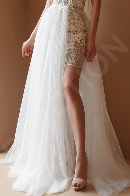 Davia Open back A-line Sleeveless Wedding Dress 4