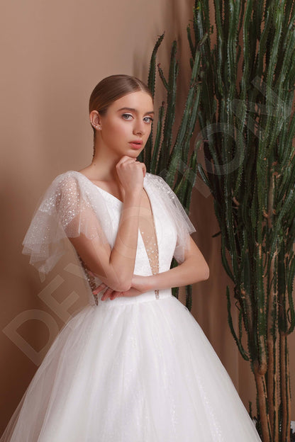Envilla Open back Princess/Ball Gown Short/ Cap sleeve Wedding Dress 2