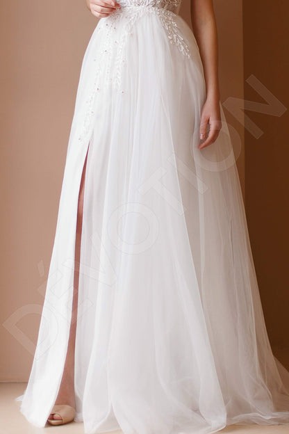 Lavanna Open back A-line Short/ Cap sleeve Wedding Dress 6