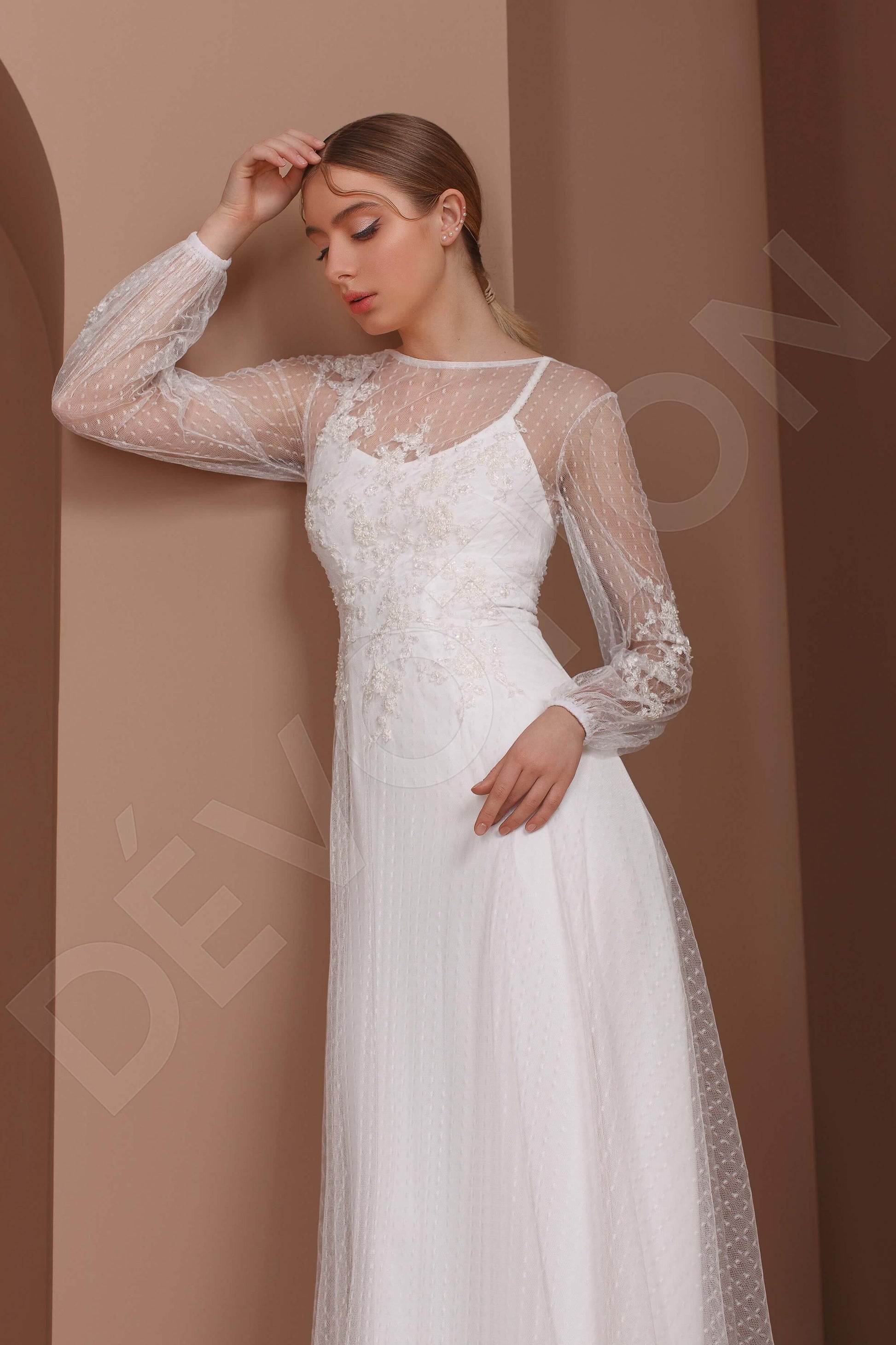 Mariania A-line Halter Milk Wedding dress
