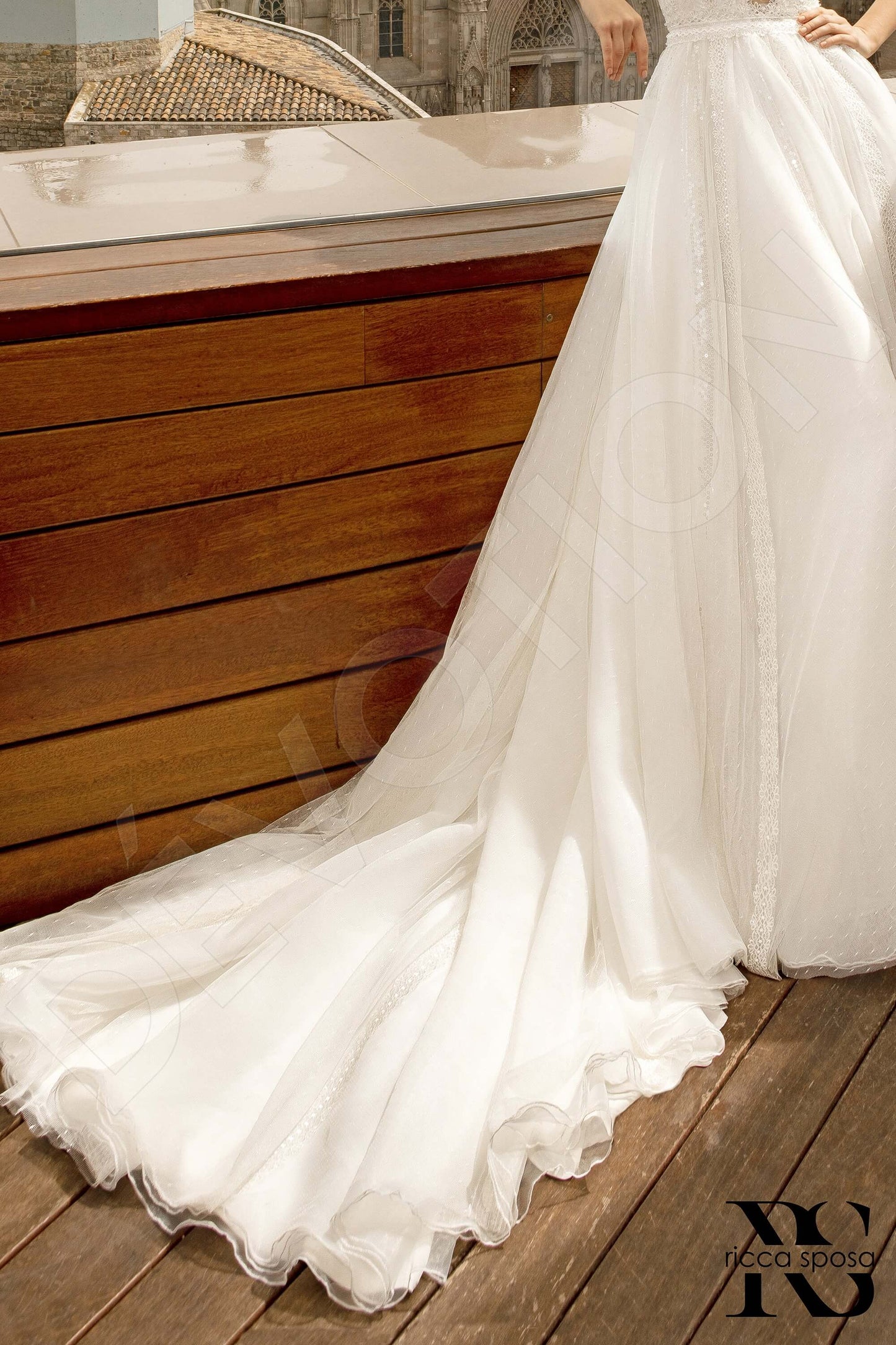 Diya Full back A-line Sleeveless Wedding Dress 3