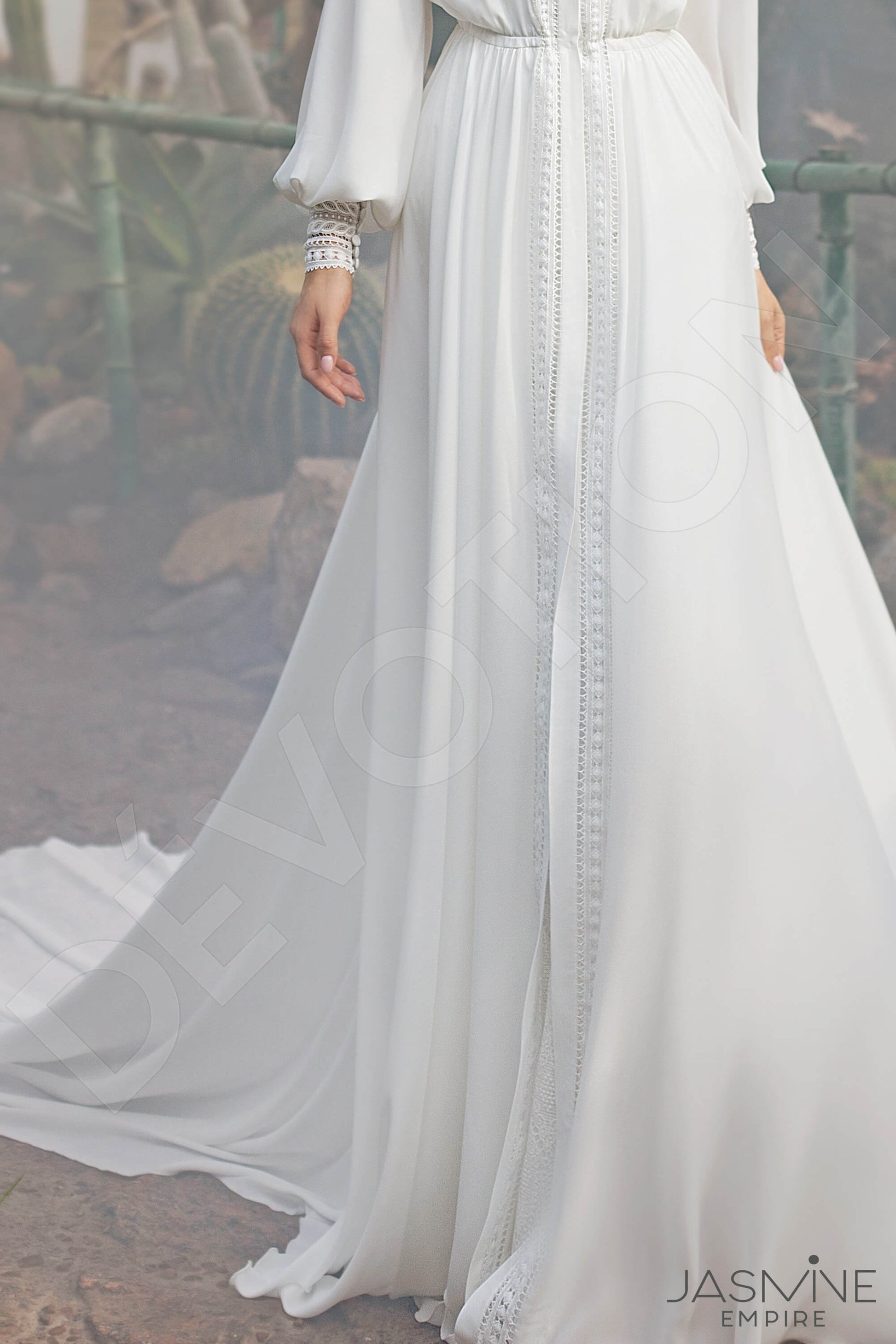 Rebeca A-line High neck Ivory Wedding dress