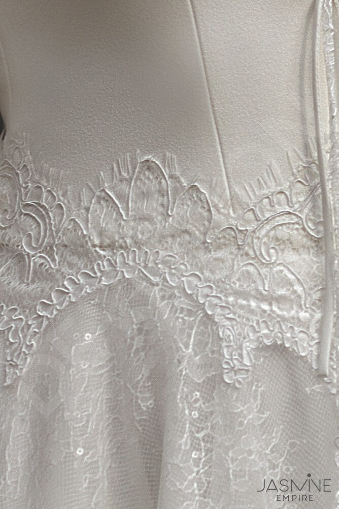 Vitalina Open back A-line Long sleeve Wedding Dress 7