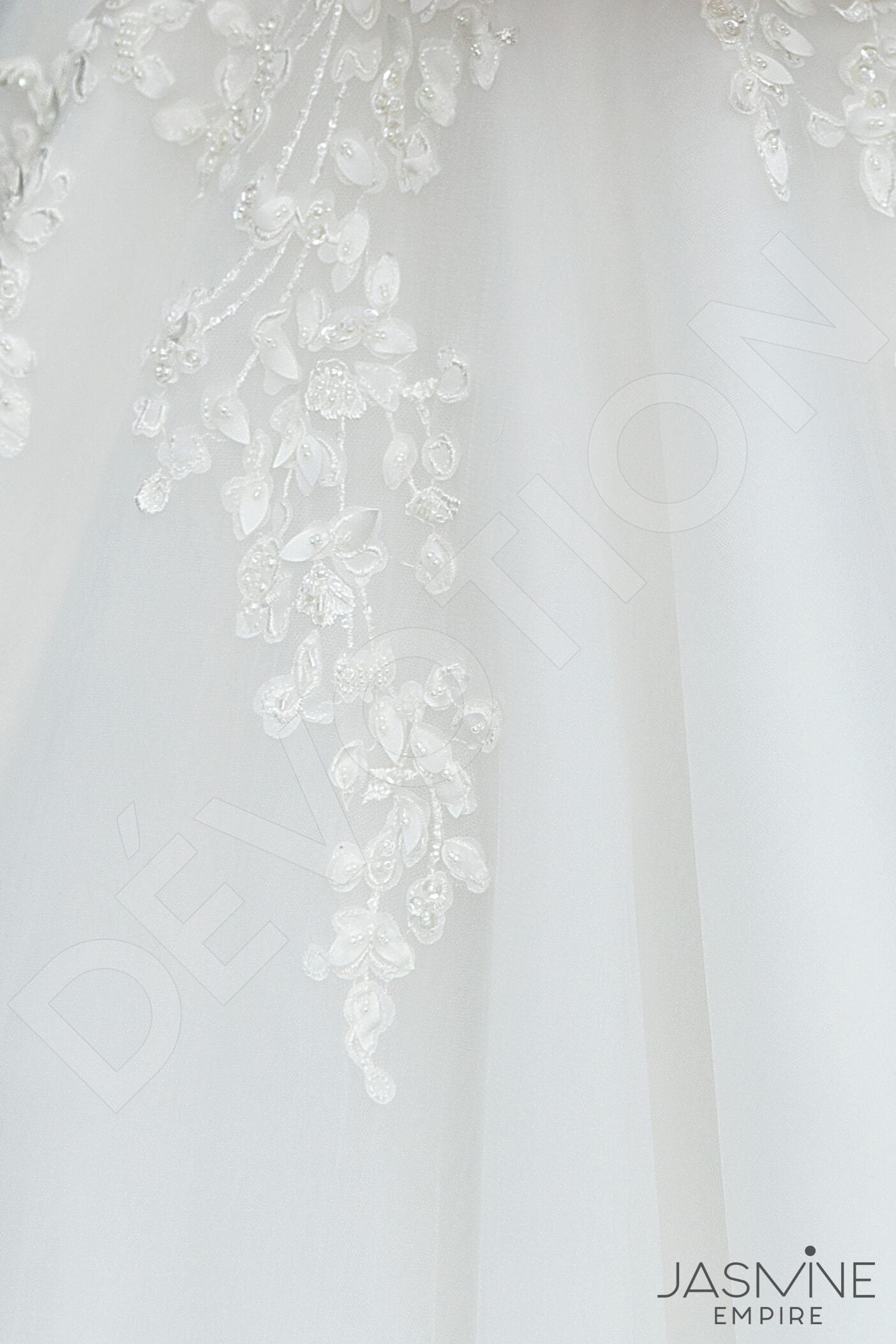 Kesidi Full back A-line Short/ Cap sleeve Wedding Dress 7