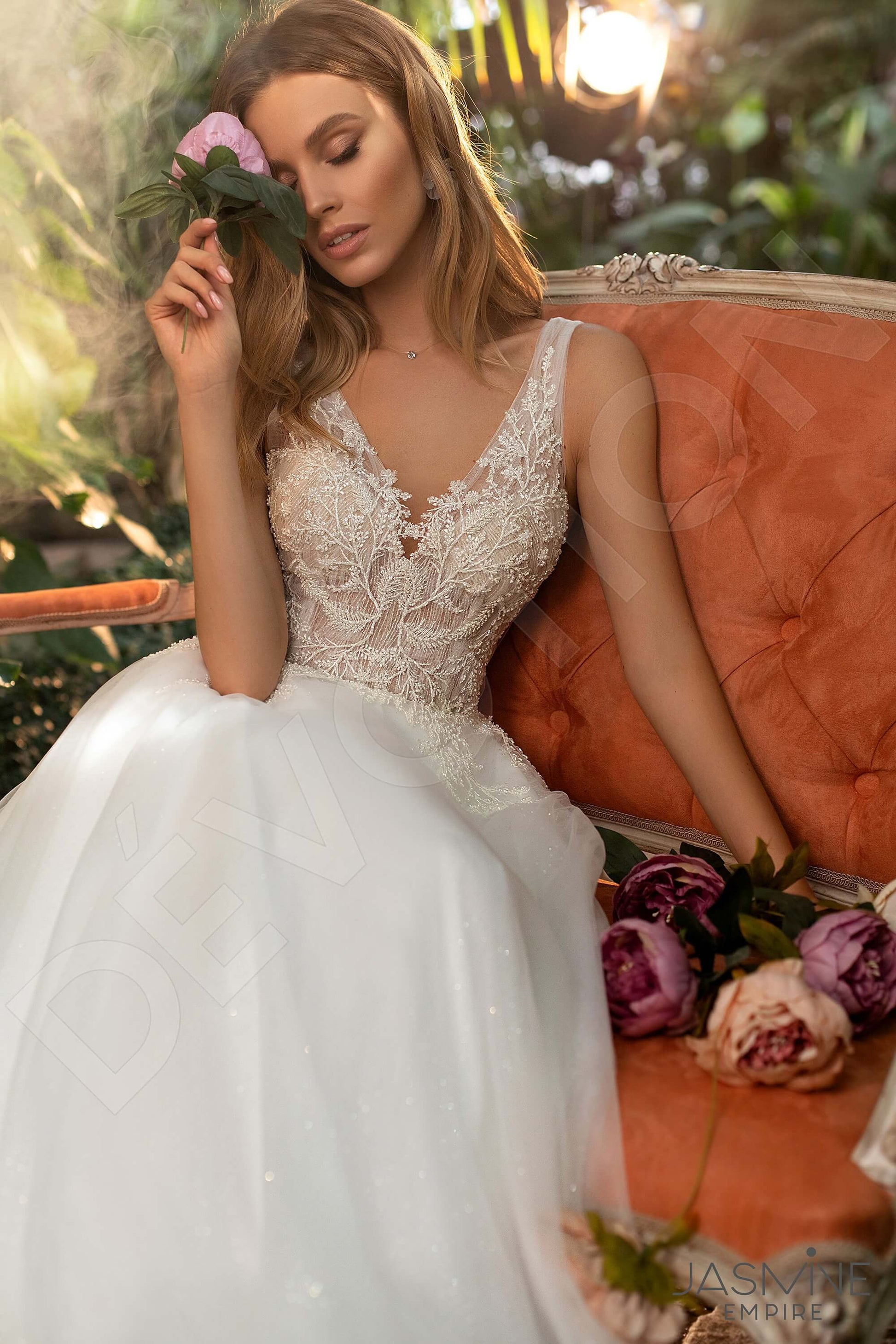 Rozalina A-line V-neck Ivory Wedding dress