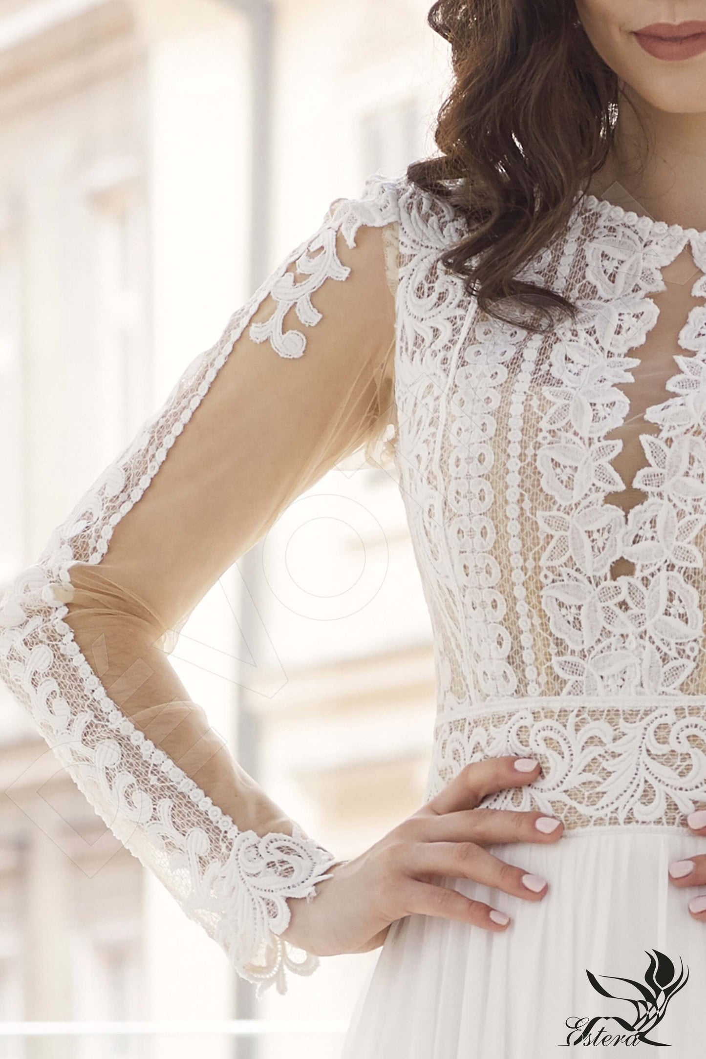 Ajrin Full back A-line Long sleeve Wedding Dress 6