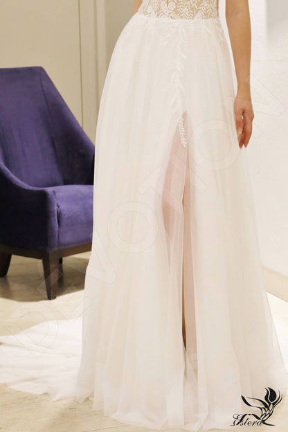 Hana Open back A-line Sleeveless Wedding Dress 4