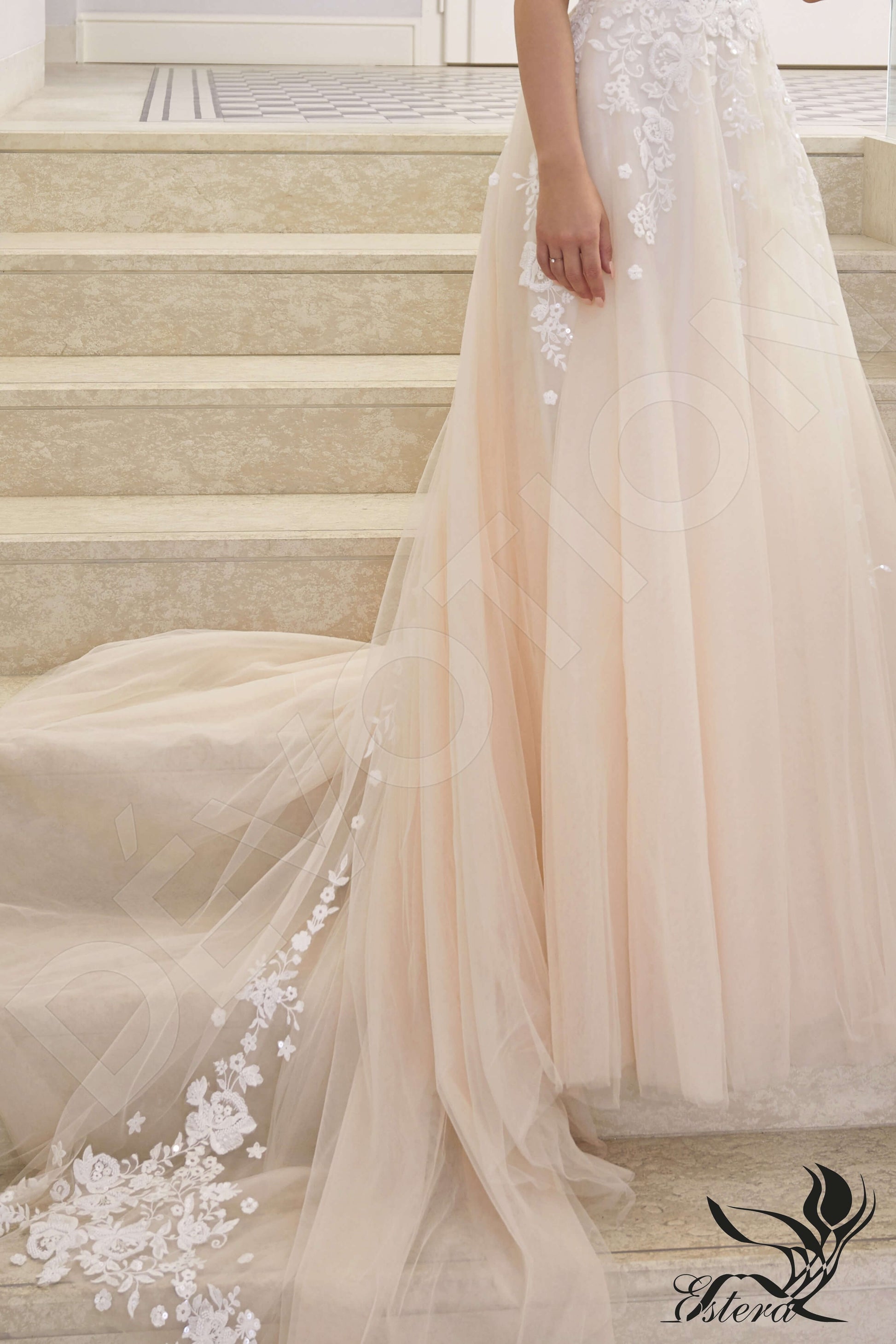 Rimina A-line V-neck Ivory Peach Wedding dress