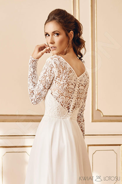 Citra Full back A-line Long sleeve Wedding Dress 6