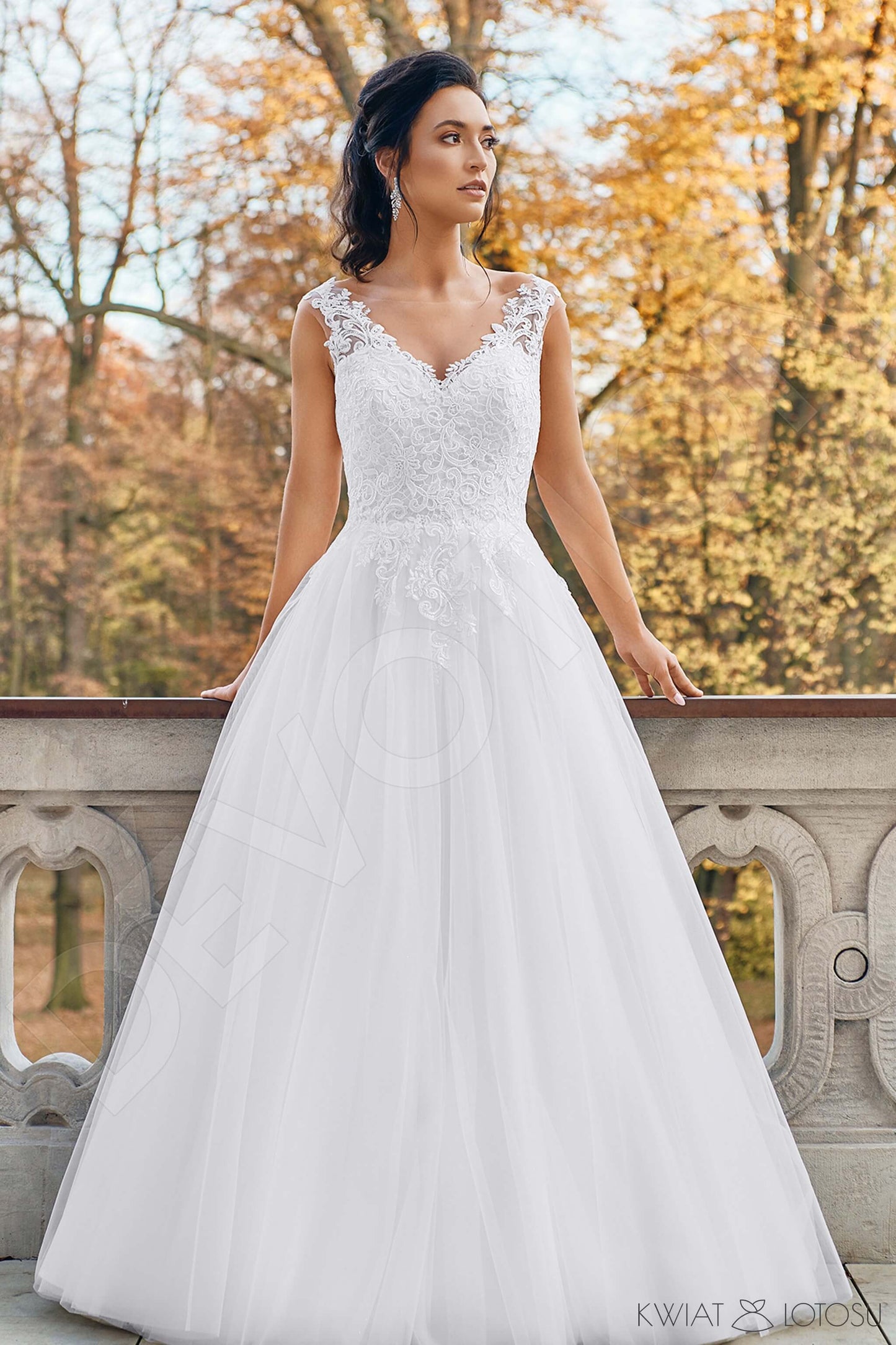 Tessa Open back A-line Sleeveless Wedding Dress Front