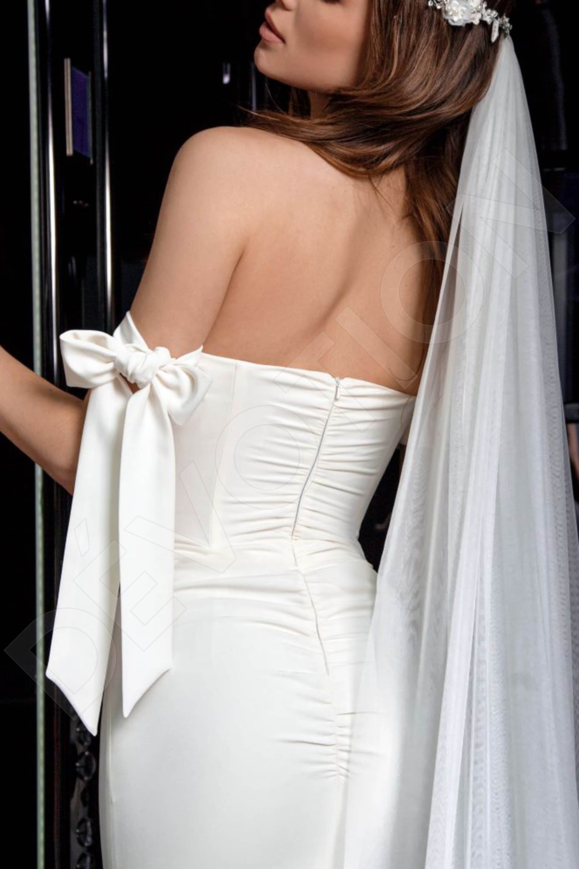 Bonie Sheath/Column Semi-Sweetheart Ivory Wedding dress