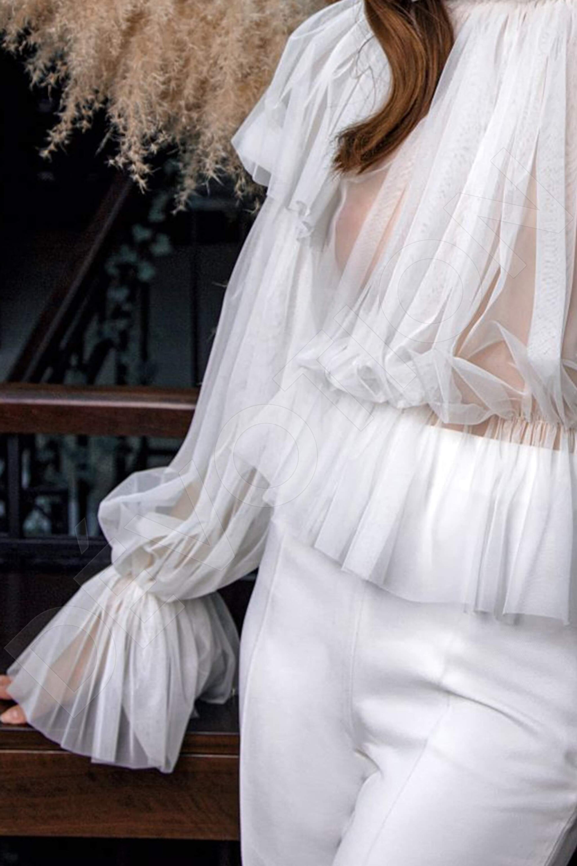 Unea High neck Ivory Wedding dress
