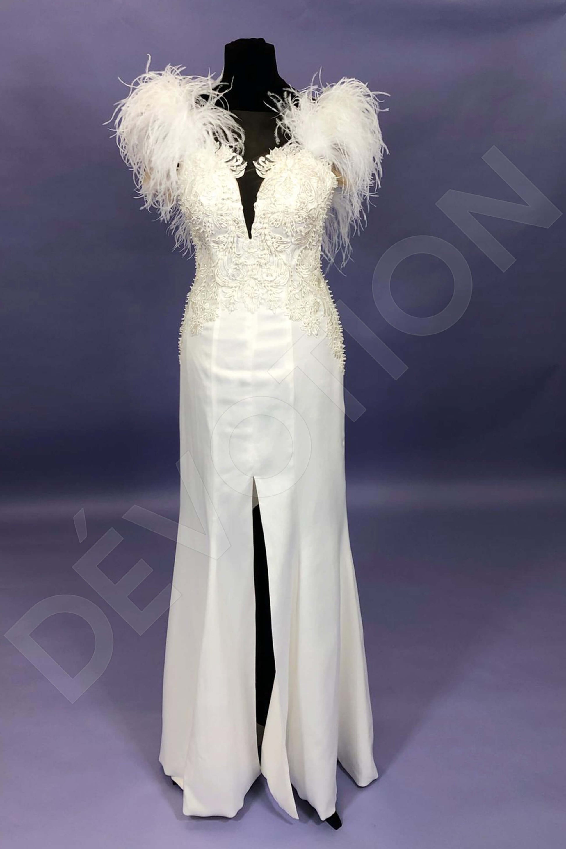 Nilana Trumpet/Mermaid Illusion Milk Wedding dress