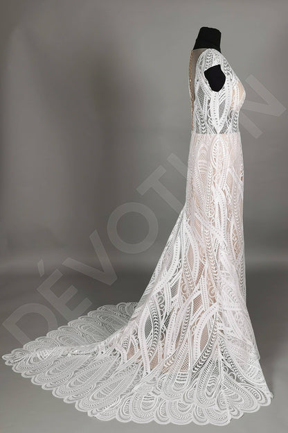 Kiona Full back Trumpet/Mermaid Sleeveless Wedding Dress 10