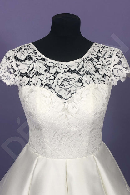 Ilma Open back A-line Short/ Cap sleeve Wedding Dress 10