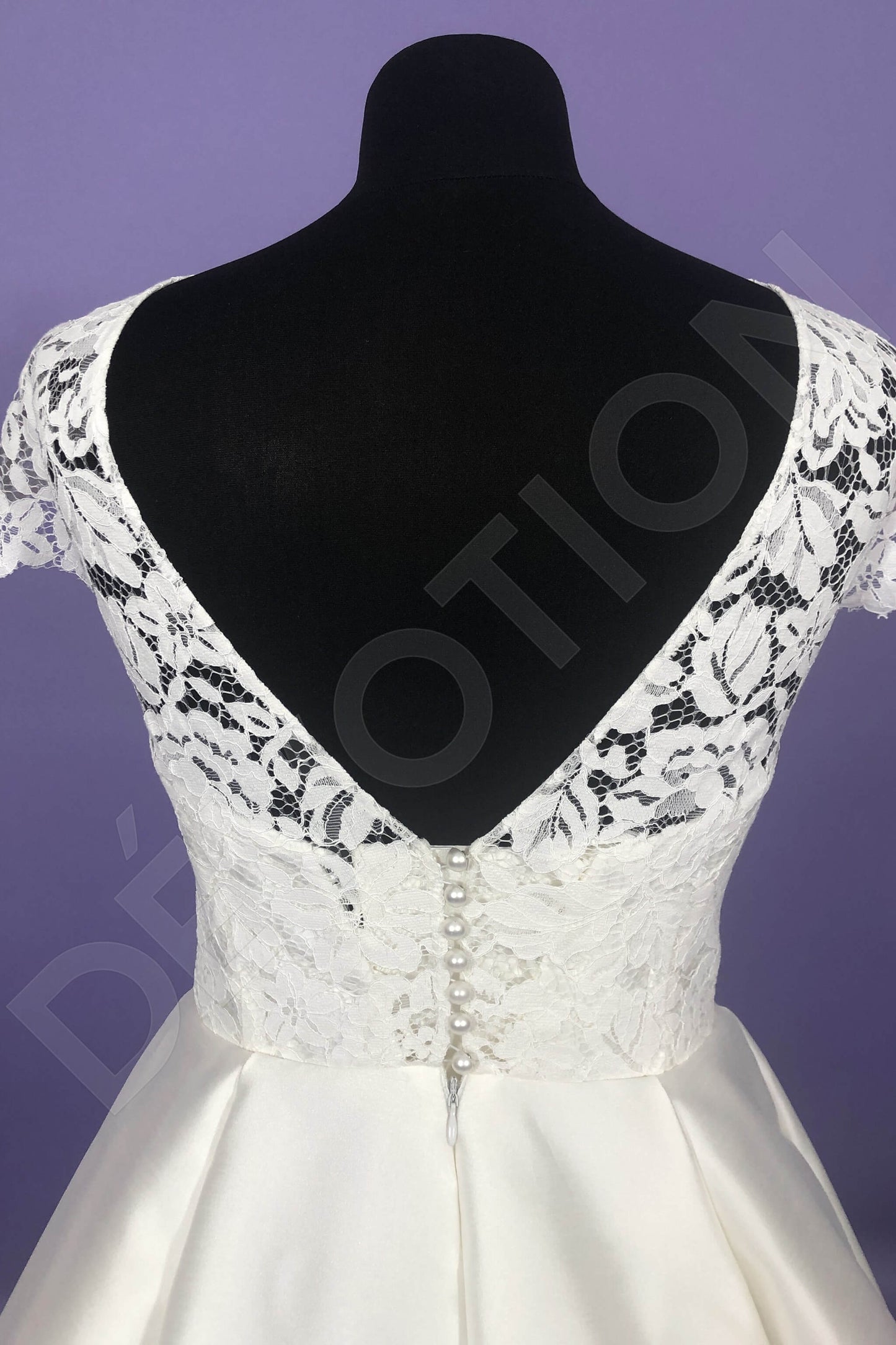 Ilma Open back A-line Short/ Cap sleeve Wedding Dress 11