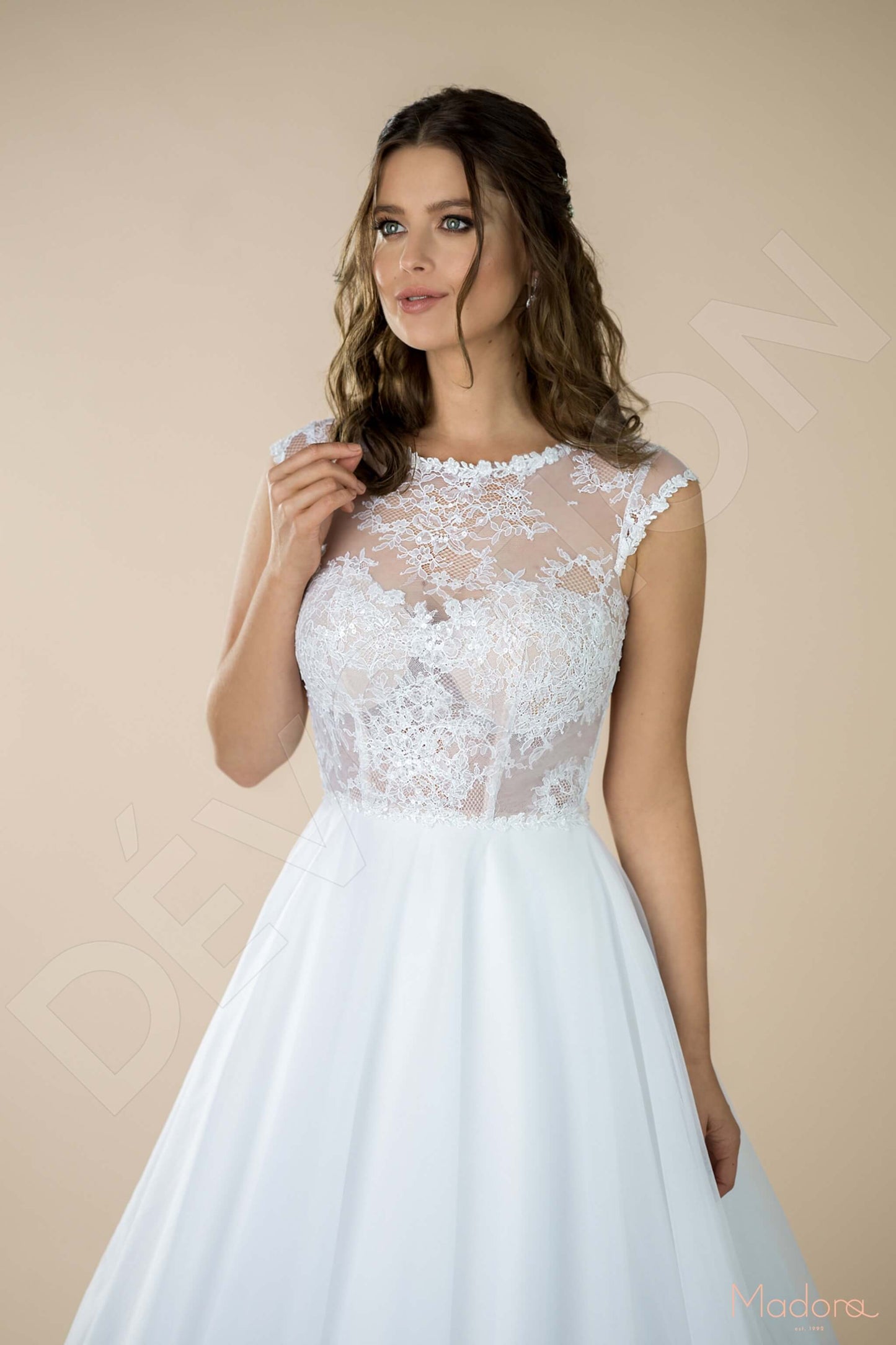 Ageratta Full back A-line Sleeveless Wedding Dress 2