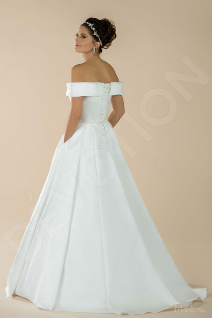 Amonna Open back A-line Sleeveless Wedding Dress Back