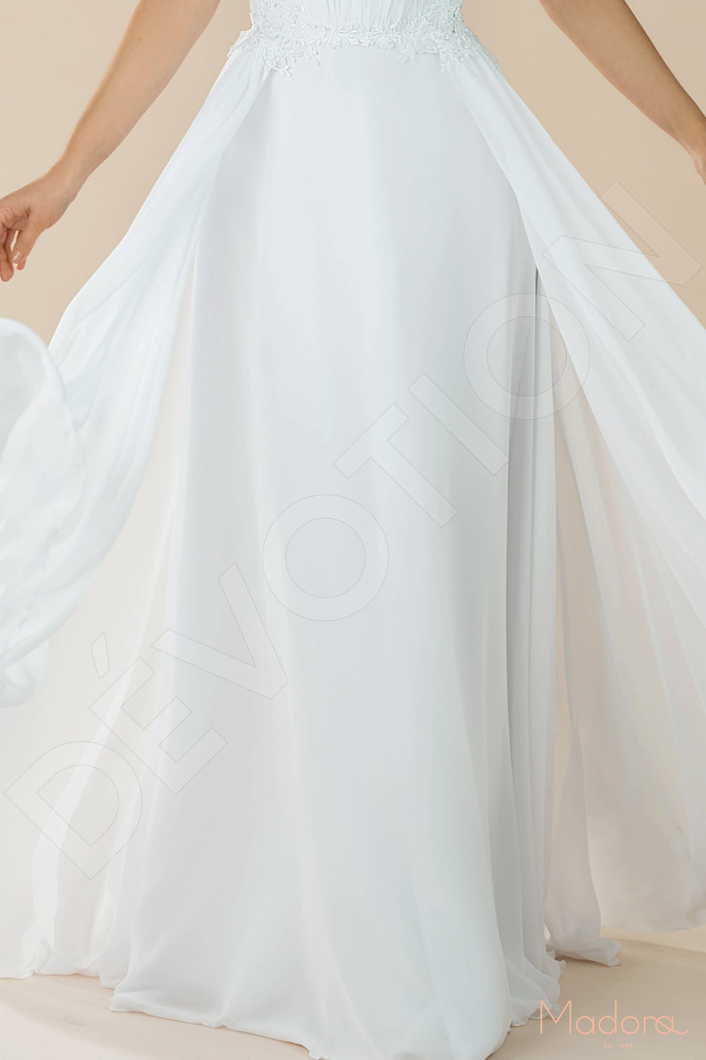 Liviy Open back A-line Straps Wedding Dress 5