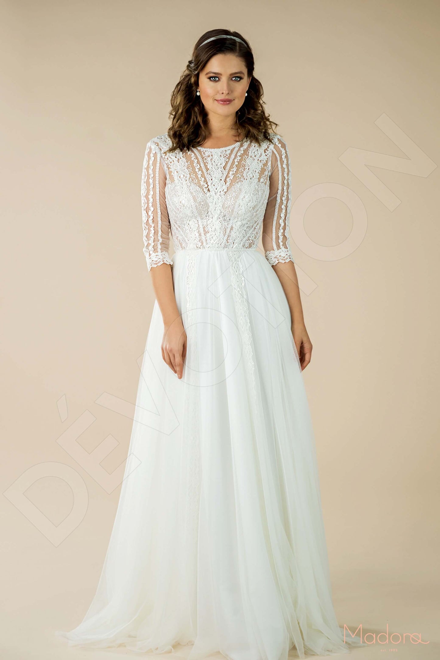 Soninia Open back A-line Half sleeve Wedding Dress Front