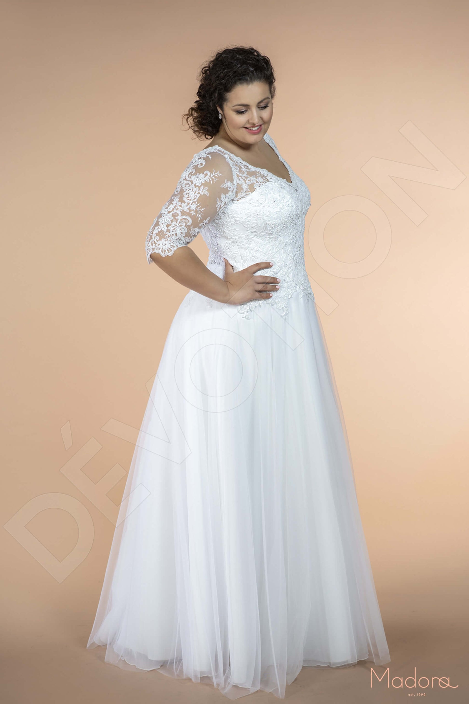 Azela A-line V-neck White Wedding dress
