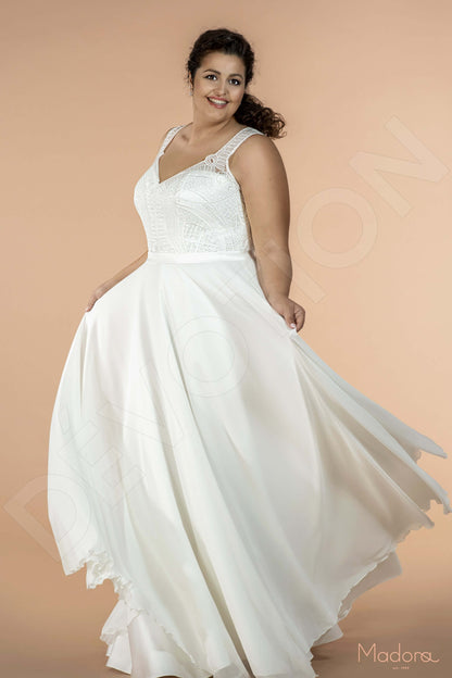 Calliope Open back A-line Sleeveless Wedding Dress Front