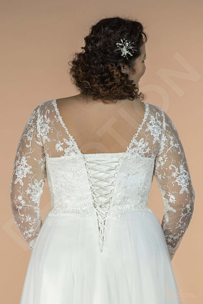 Jasmi Open back A-line Long sleeve Wedding Dress 6