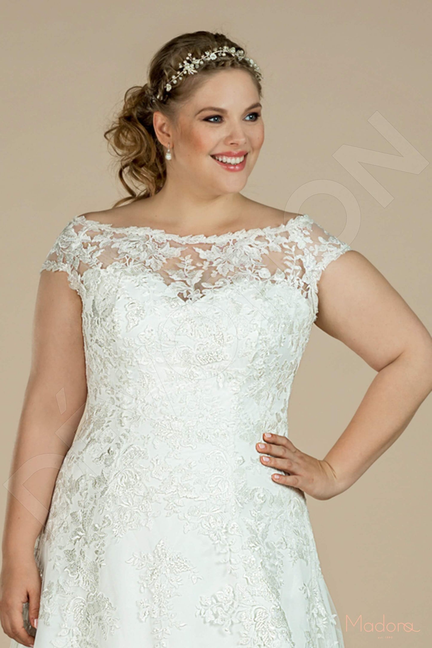 Lorenna Full back A-line Short/ Cap sleeve Wedding Dress 2