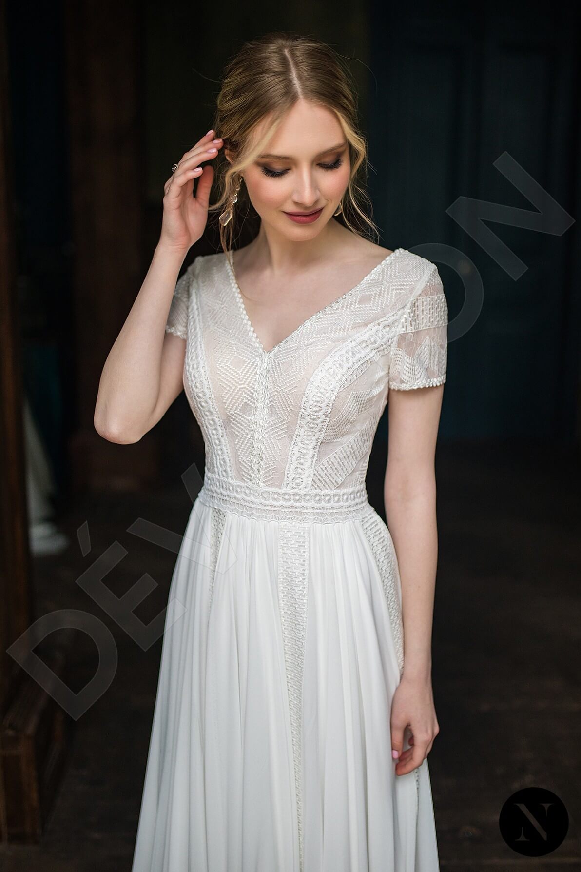 Ginny Open back A-line Short/ Cap sleeve Wedding Dress 2