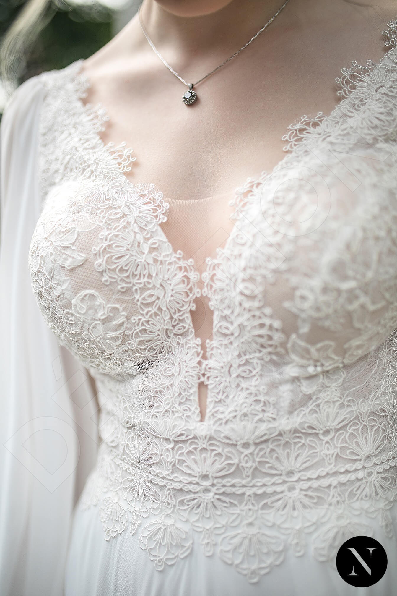 Emely Open back A-line Sleeveless Wedding Dress 4