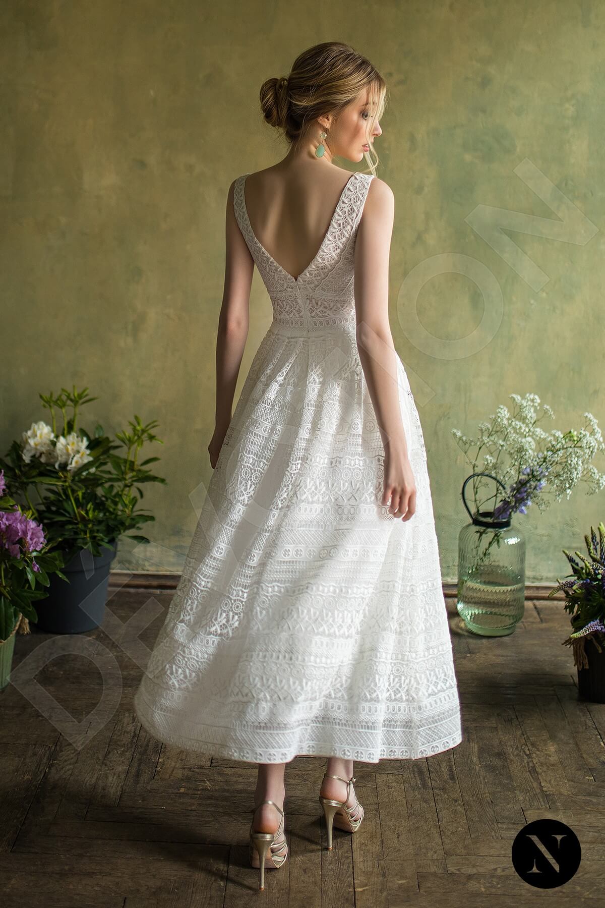 Bryar A-line V-neck Milk Wedding dress