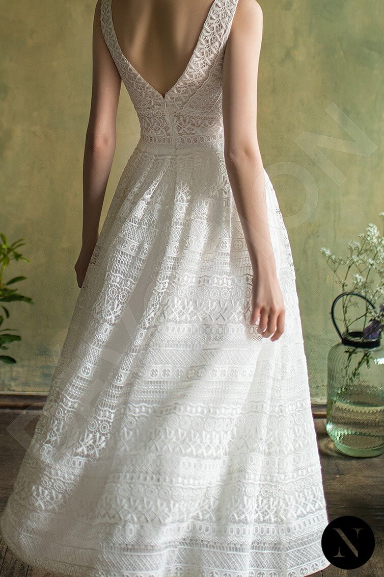 Bryar A-line V-neck Milk Wedding dress