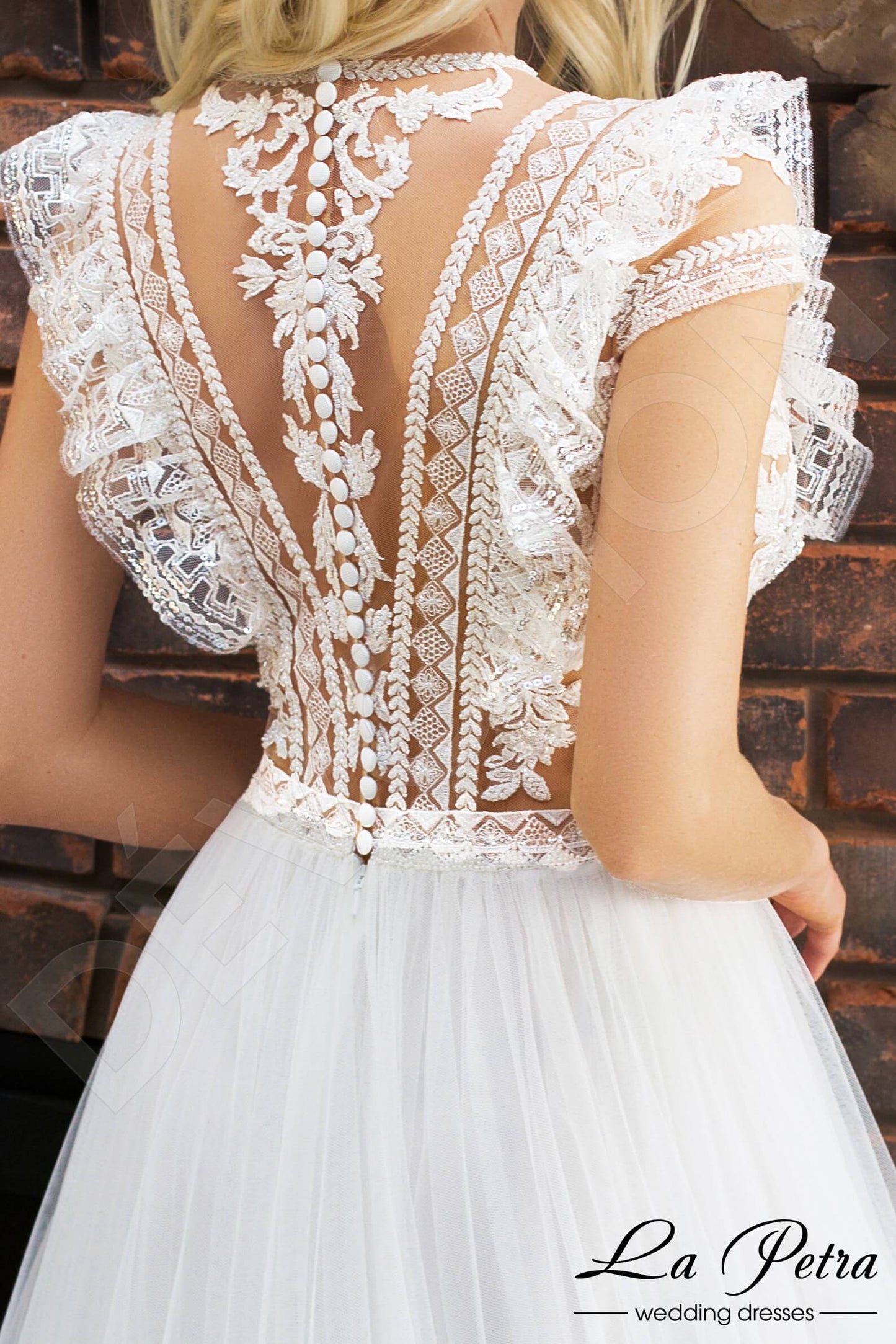 Ervin Full back A-line Short/ Cap sleeve Wedding Dress 7