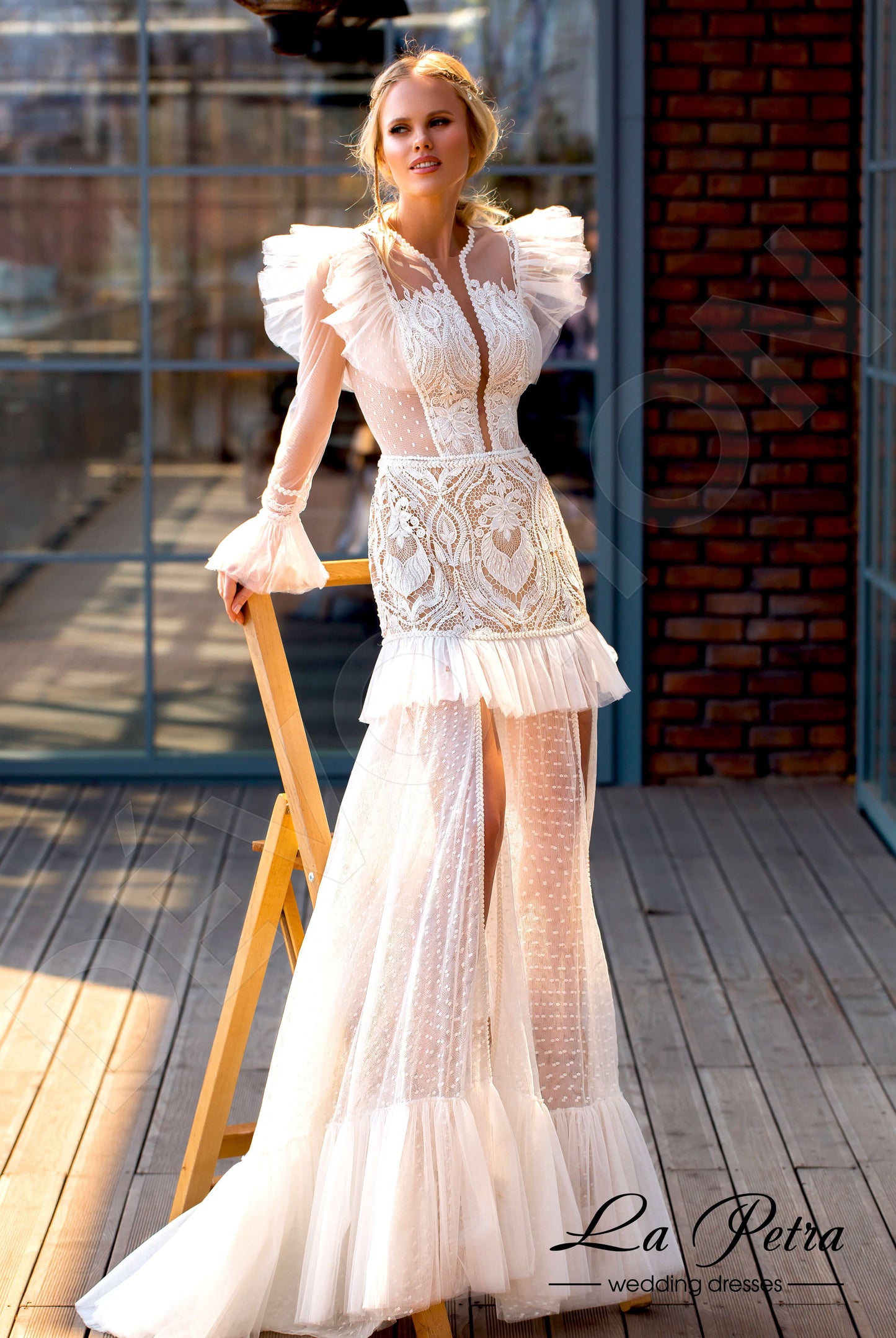 Platinum Illusion back Trumpet/Mermaid Long sleeve Wedding Dress Front