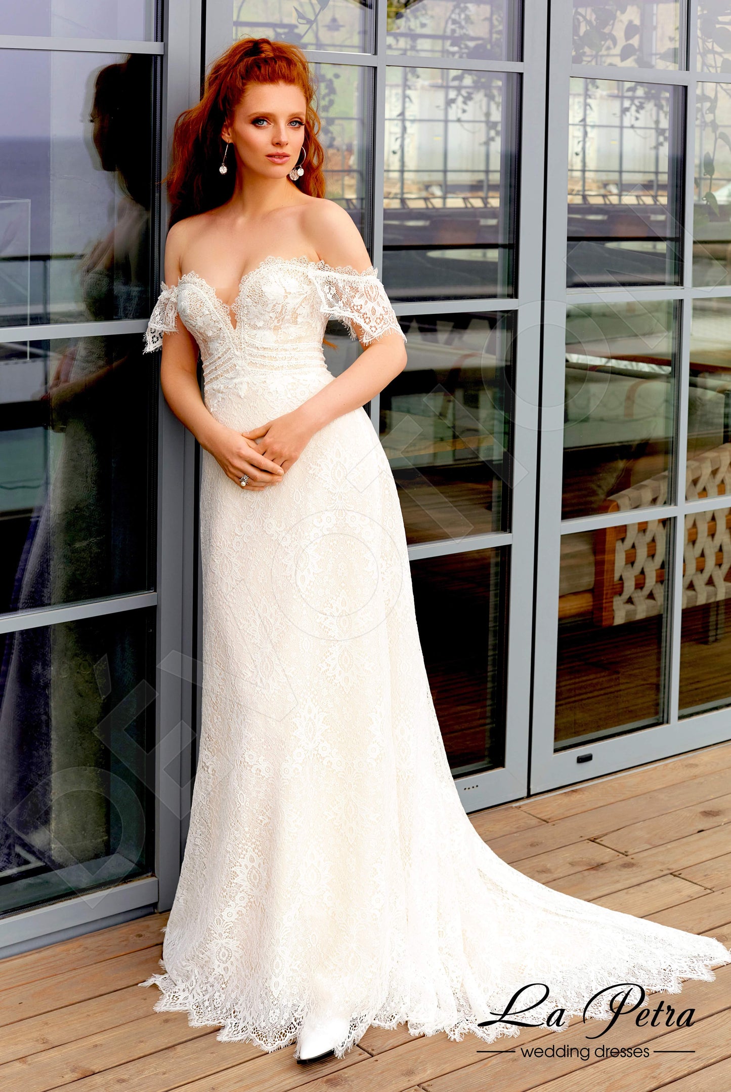 Ovia Open back A-line Sleeveless Wedding Dress Front