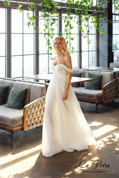 Esmee Open back A-line Long sleeve Wedding Dress 6