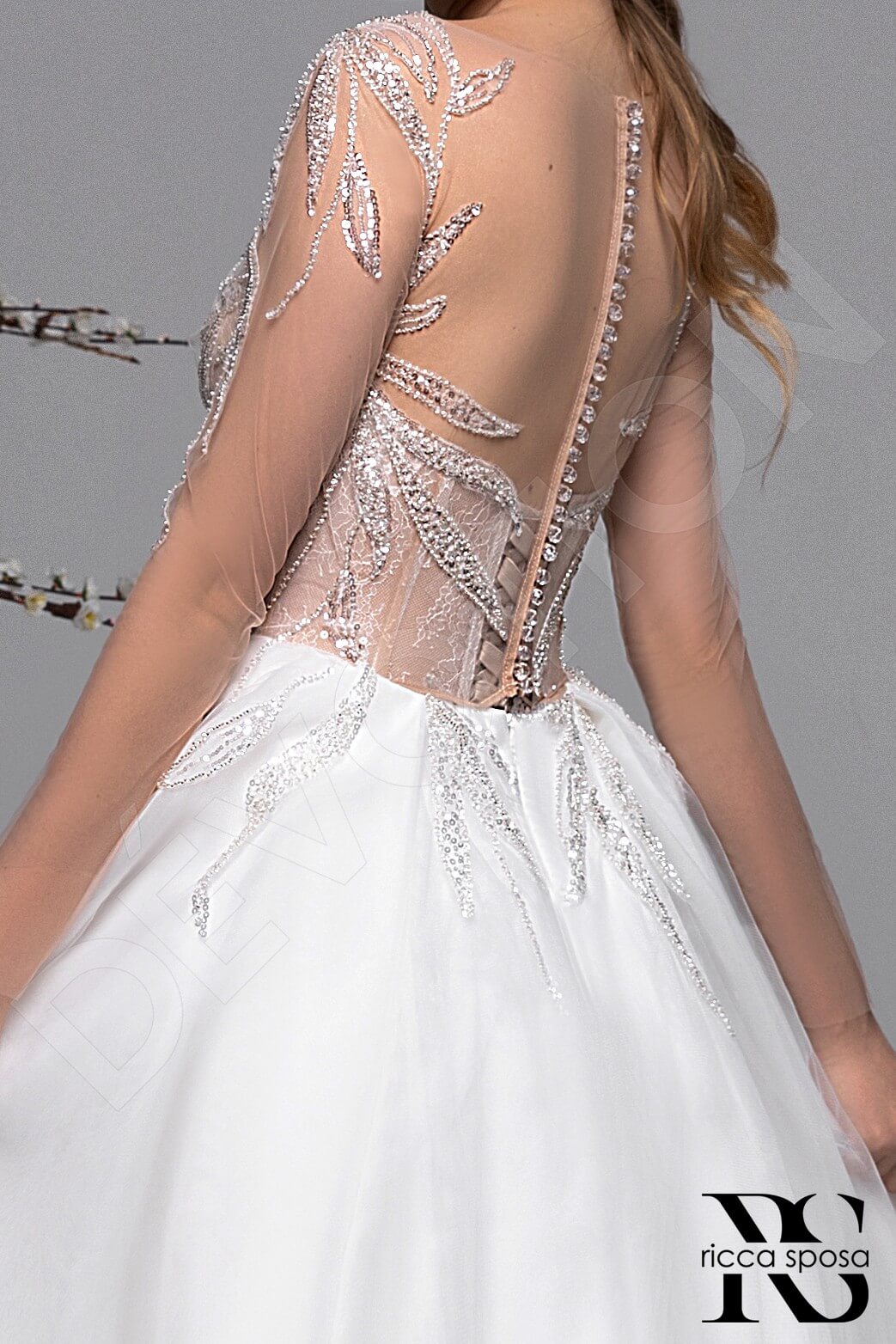 Fiorinella Illusion back A-line Long sleeve Wedding Dress 7