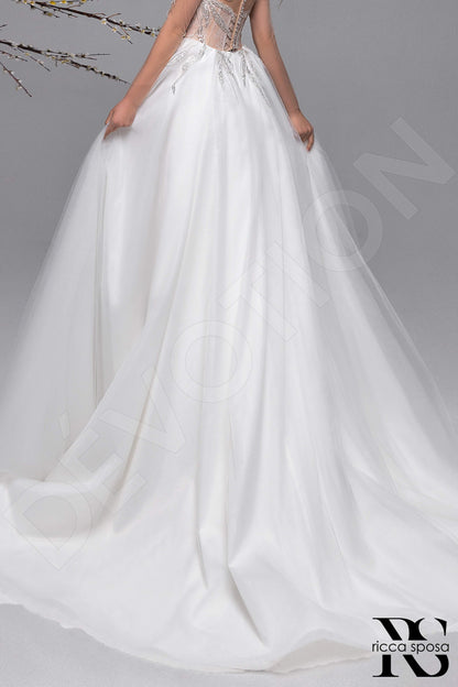 Fiorinella Illusion back A-line Long sleeve Wedding Dress 8