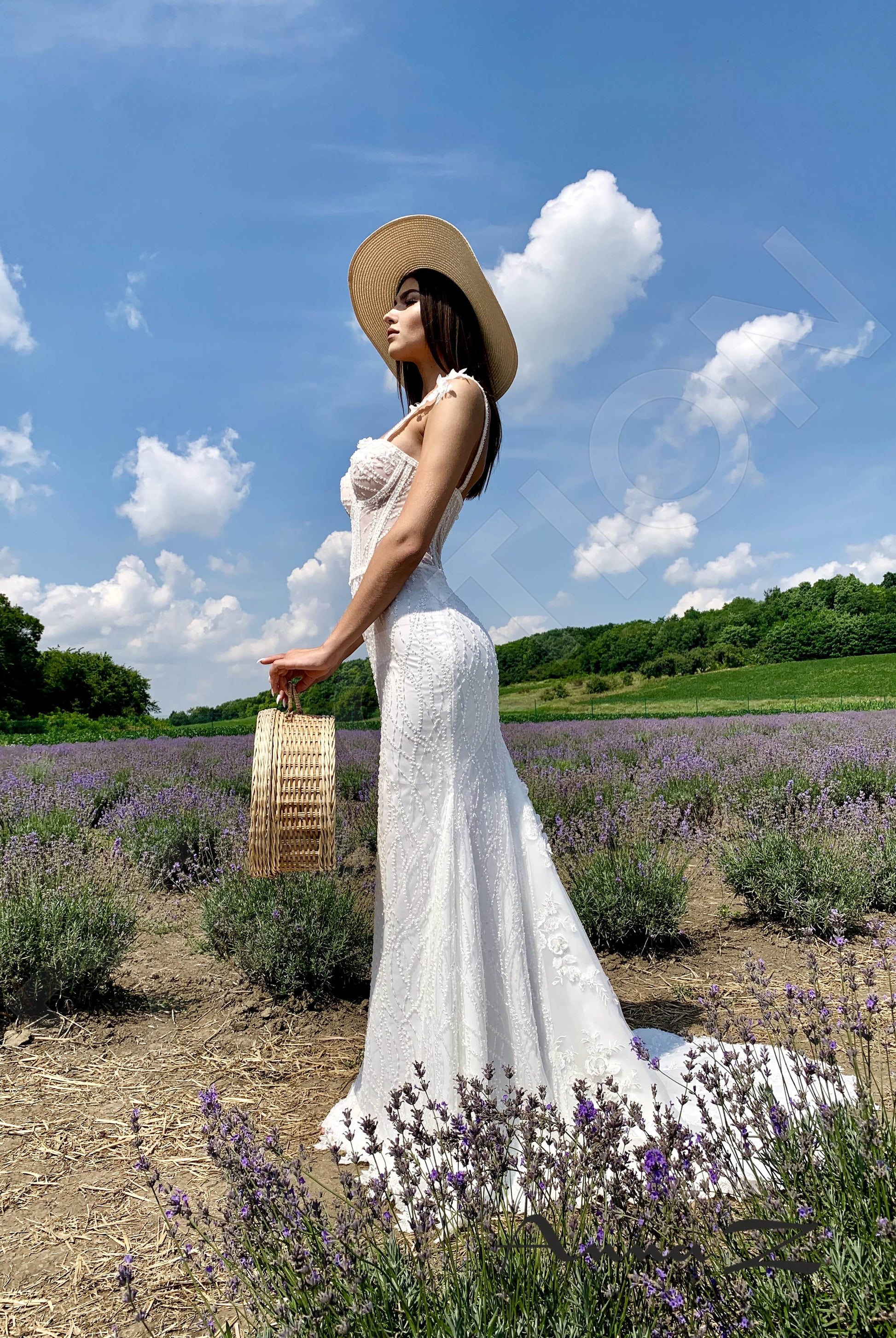 Valerie Trumpet/Mermaid Sweetheart Ivory Wedding dress