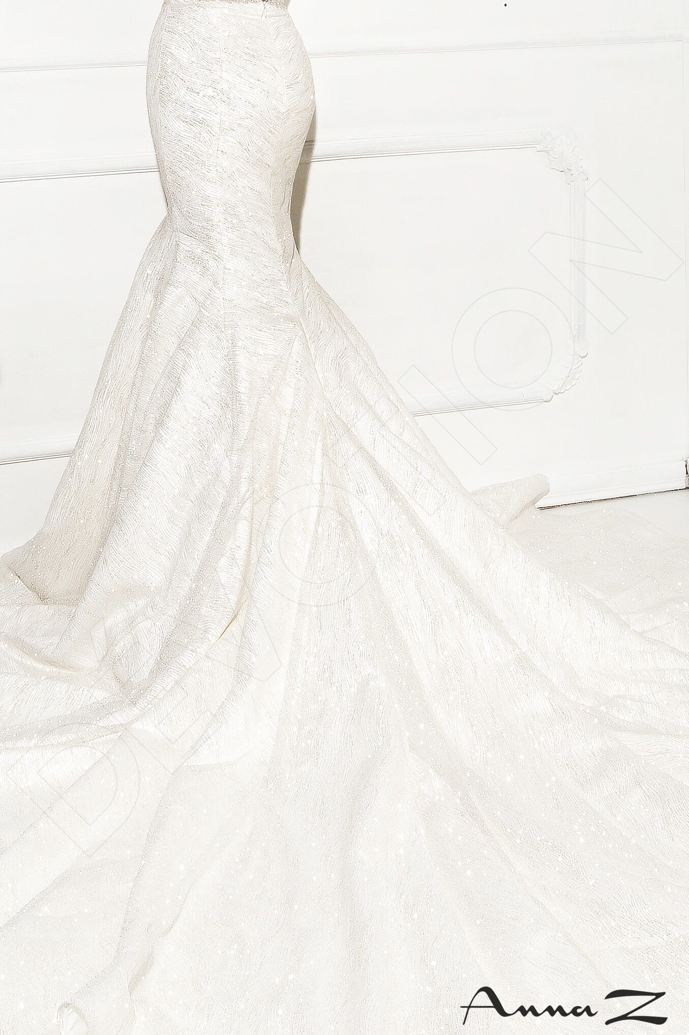 Amirina Trumpet/Mermaid Sweetheart Ivory Wedding Dress