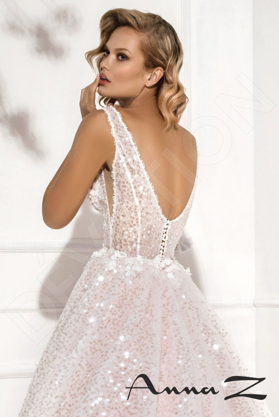 Adeline Open back A-line Sleeveless Wedding Dress 3