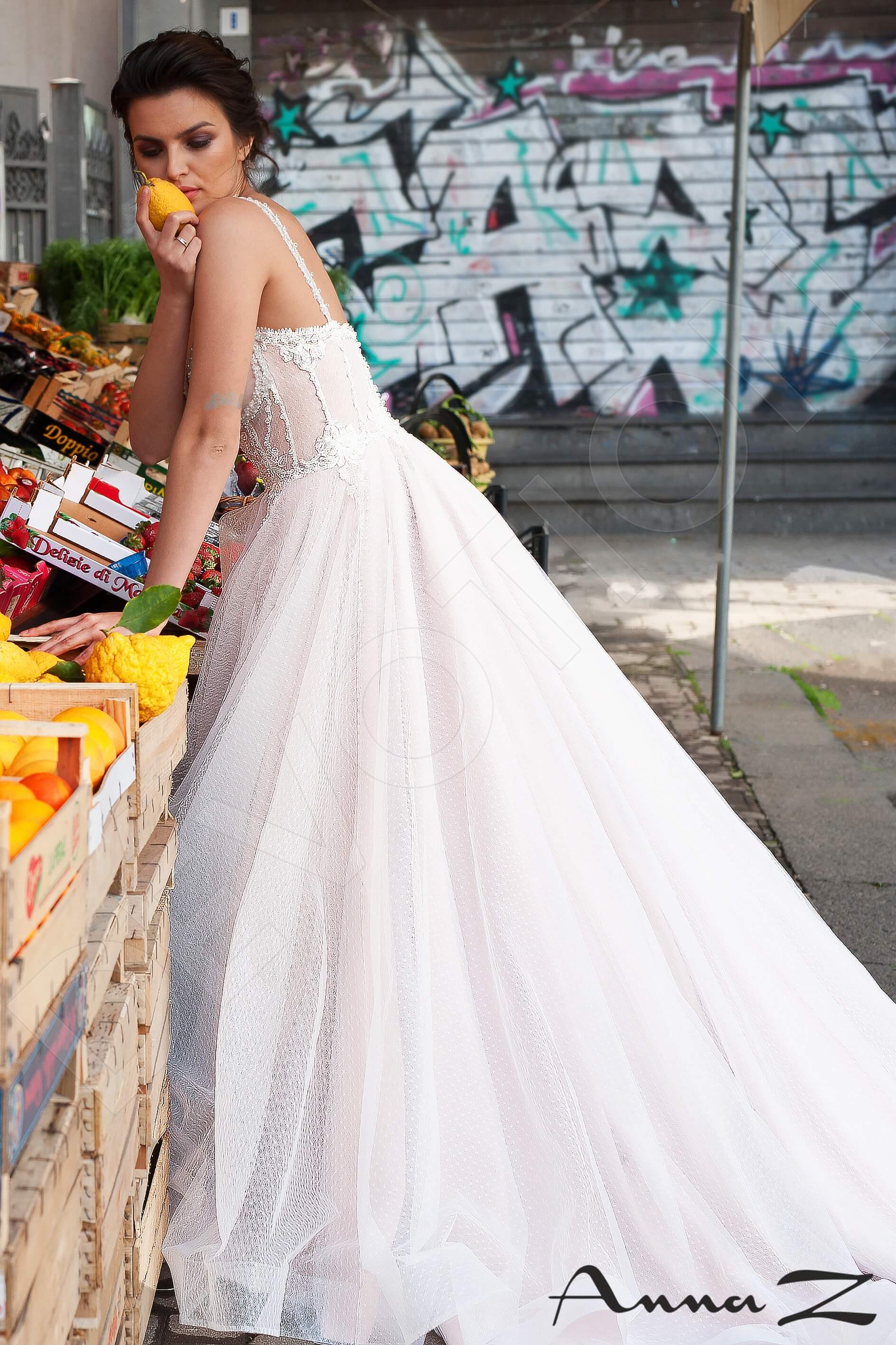 Avda A-line Sweetheart Ivory Cappuccino Wedding dress
