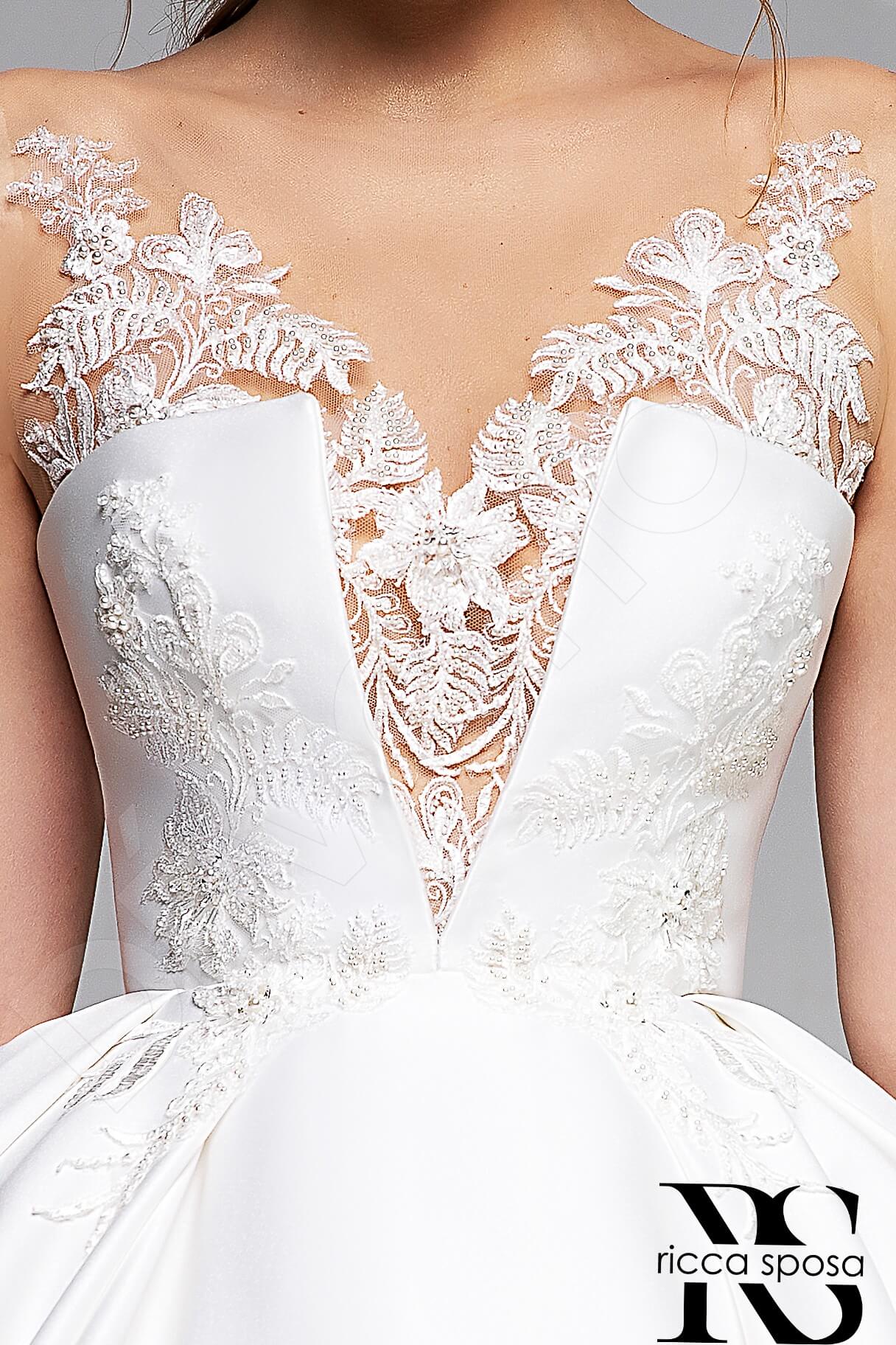 Camomilla Illusion back Princess/Ball Gown Sleeveless Wedding Dress 5