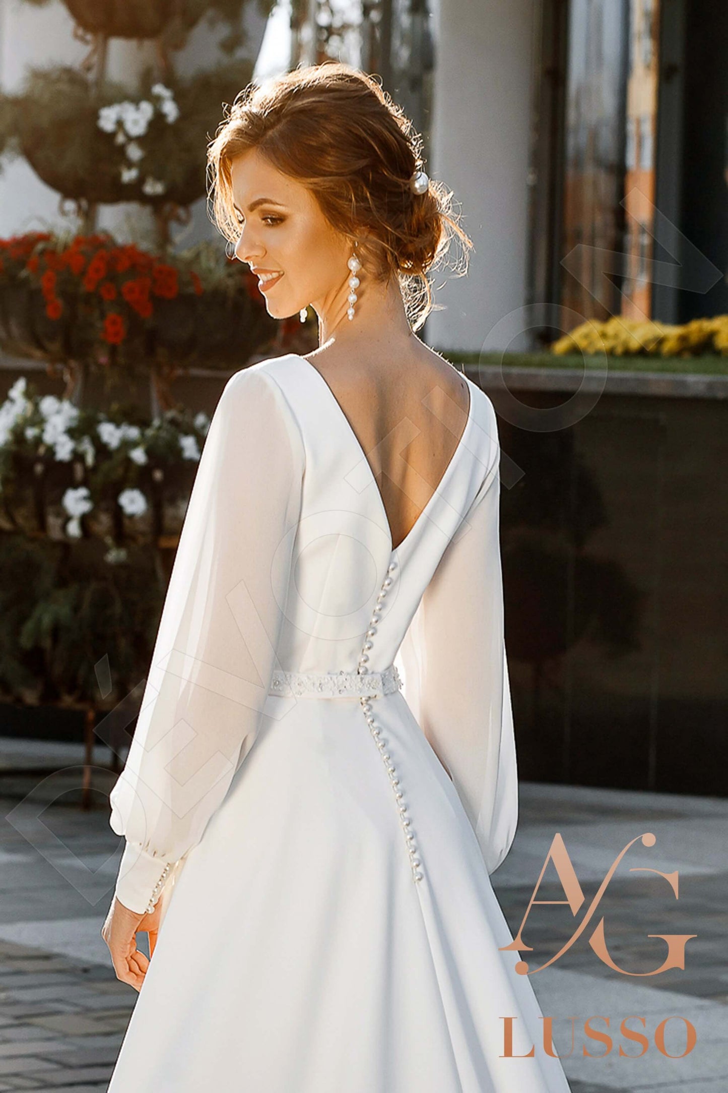 Bethan Open back A-line Long sleeve Wedding Dress 3
