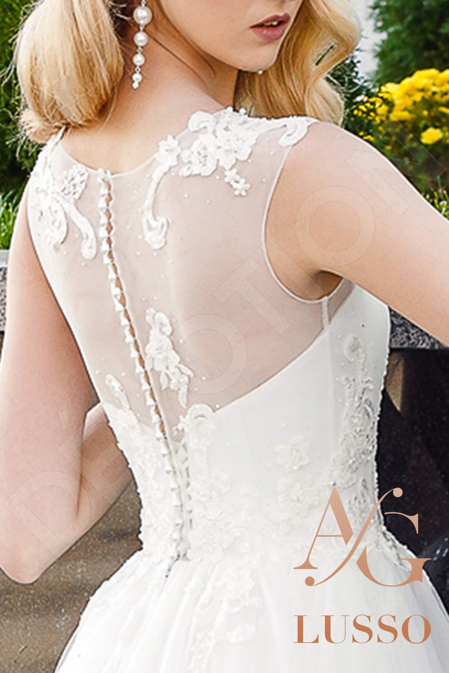 Fancy Full back A-line Sleeveless Wedding Dress 10
