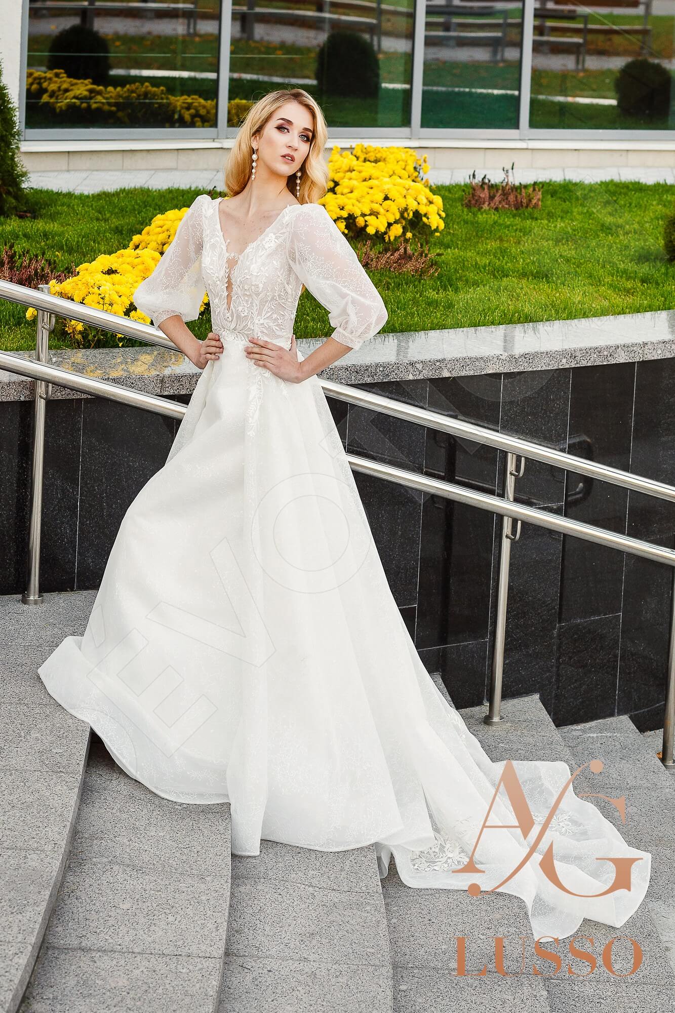 Jean A-line V-neck Lightivory Wedding dress