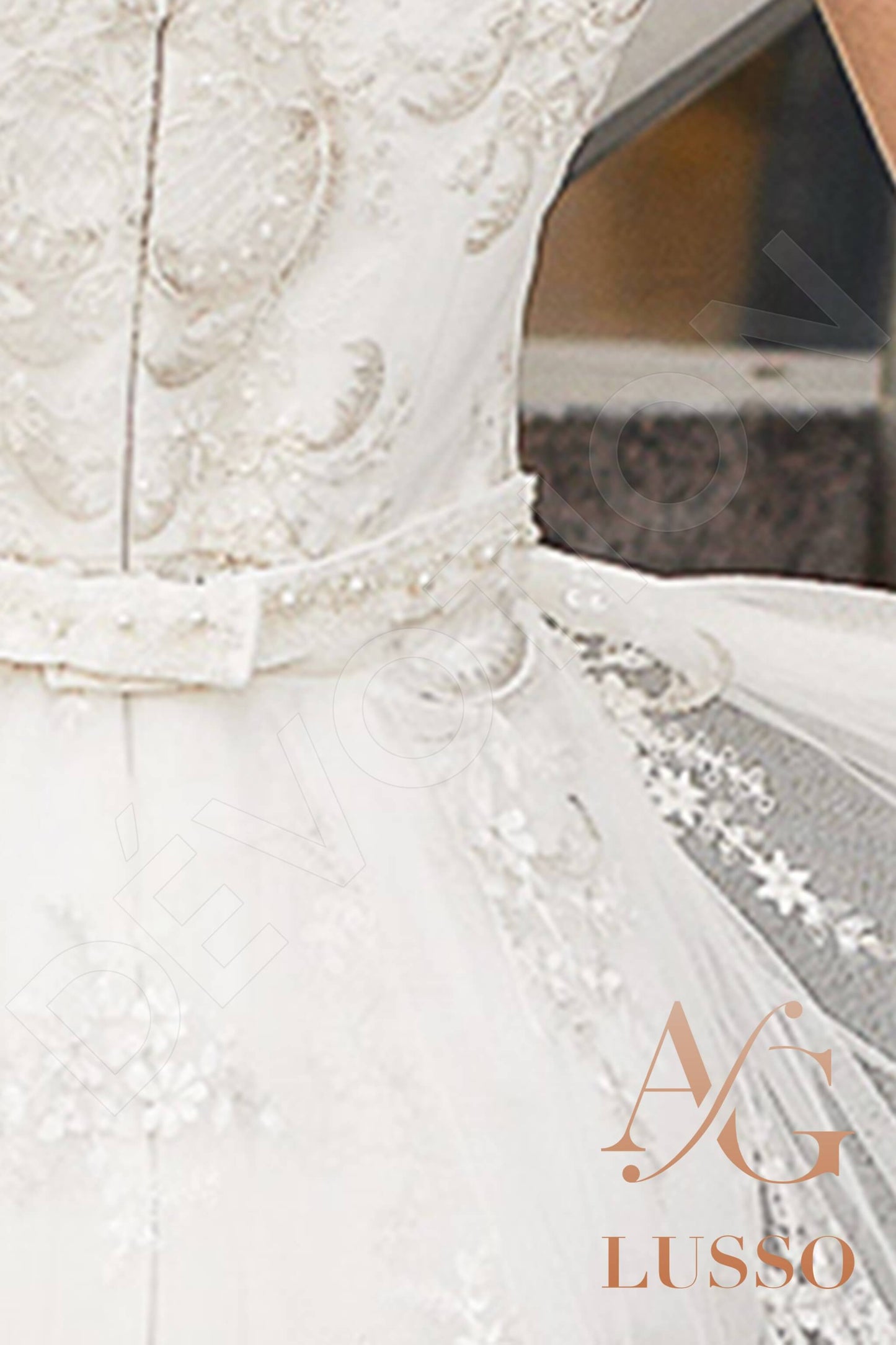 Jemima Open back A-line Short/ Cap sleeve Wedding Dress 15